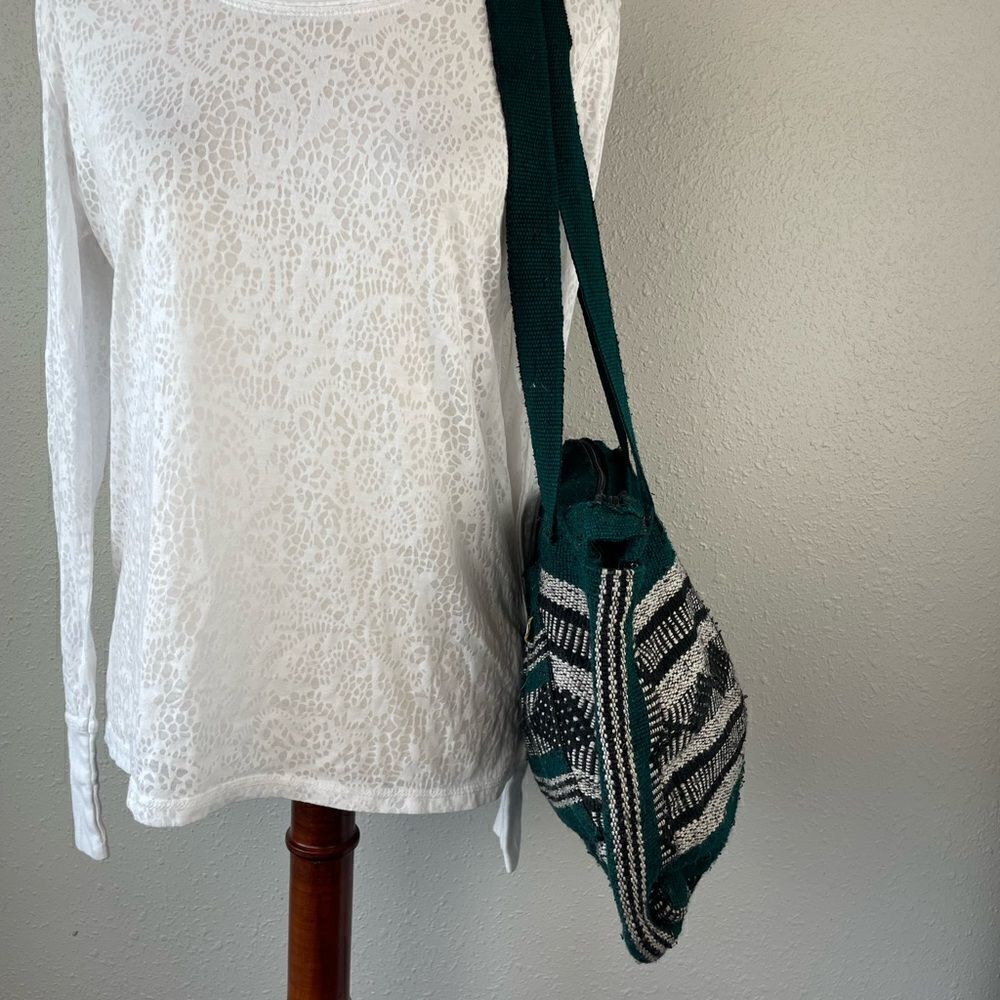 Pinzon Shoulder Bag - Picture 8 of 10